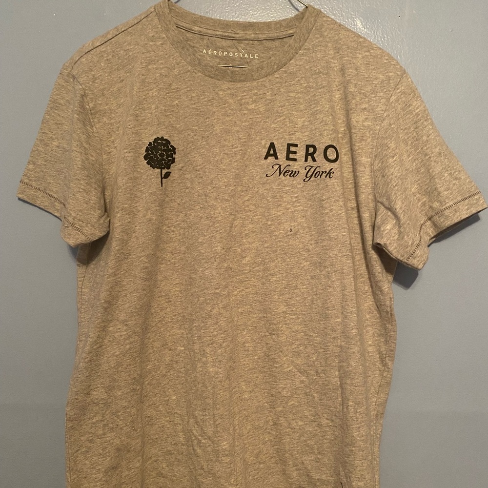 New mens tee